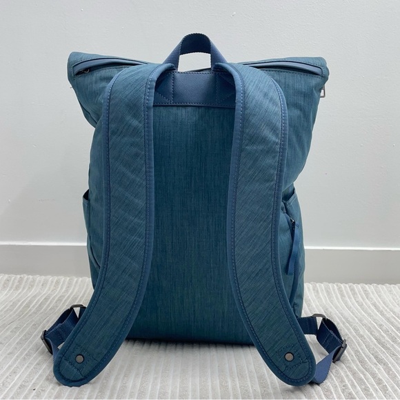 Lululemon Rise & Shine 25L Backpack - Picture 4 of 12